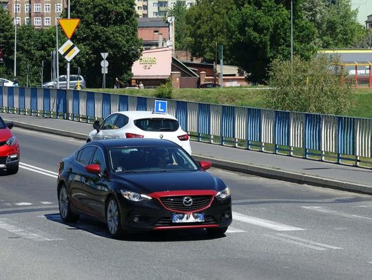 21-latek chciał skoczyć do rzeki. Na pomoc ruszyli policjanci