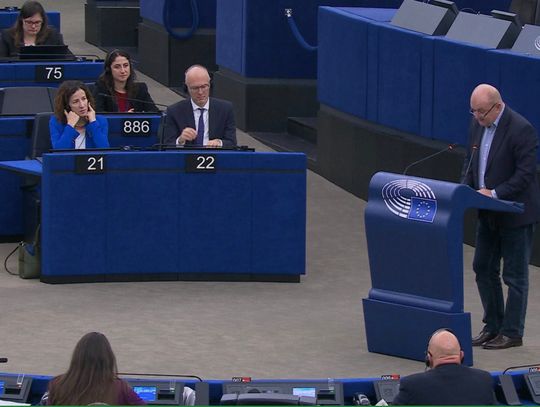 Algorytmy w pracy: Parlament Europejski stawia na jasne zasady i ochronę ludzi Algorytmy w pracy: Parlament Europejski stawia na jasne zasady i ochronę ludzi