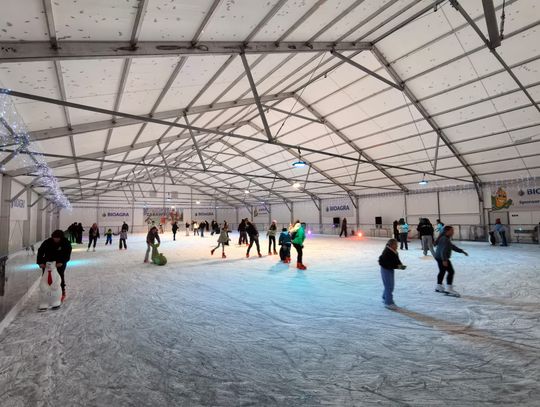 Andrzejkowe Disco Party na lodowisku!