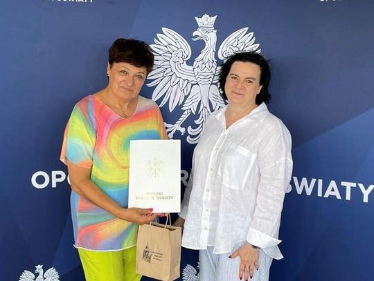 Bożena Węglarz, dyrektor SP 1 w Nysie doceniona i wyróżniona