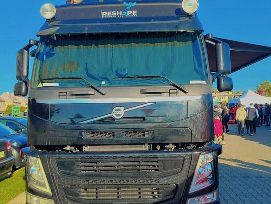 Escape Truck w Nysie. Młodzież uczy się, jak rozpoznać zagrożenie