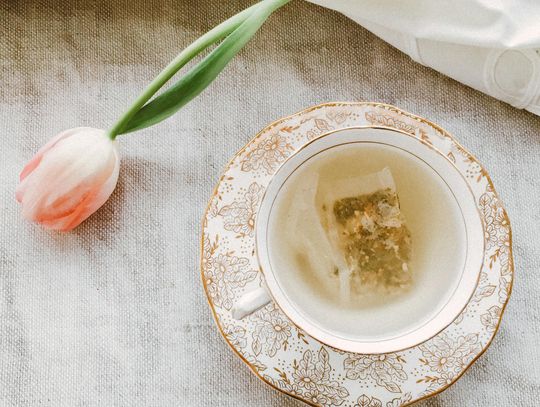 Filiżanki – jak wybrać idealny zestaw do kawy i herbaty?