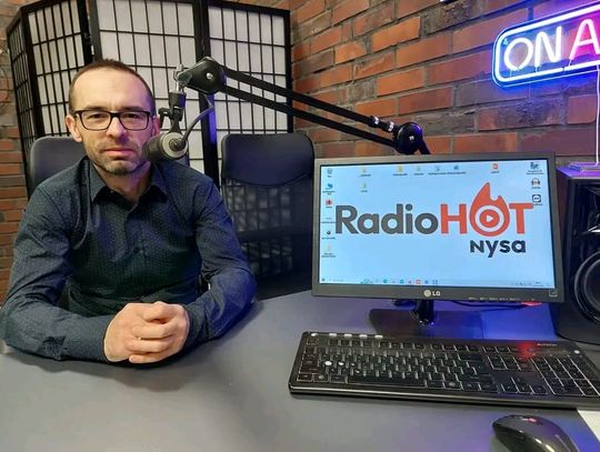 GOŚĆ RADIO HOT Nysa - Artur Kamiński