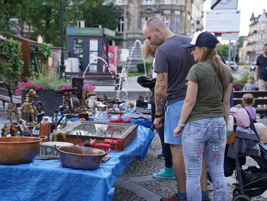 Kłodzko zaprasza na weekend pełen staroci, motoryzacji i wyjątkowych okazji