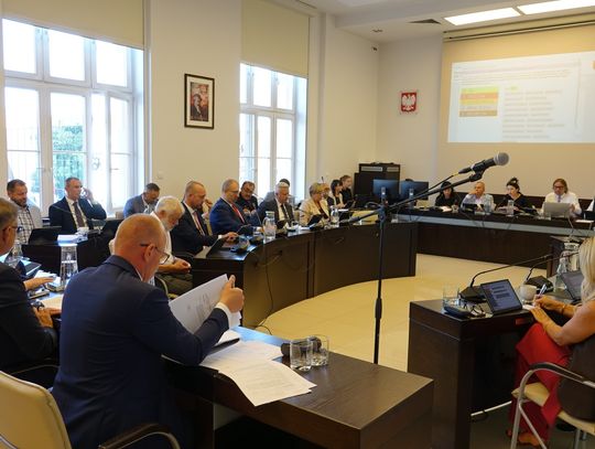 Kolejna burzliwa sesja Rady Miejskiej w Nysie