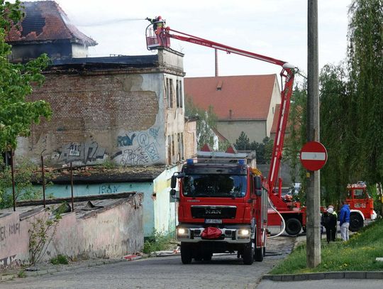 Kolejny pożar pustostanu na osiedlu Słowiańska