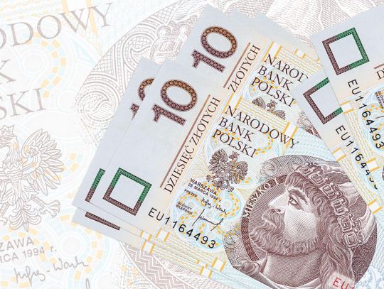 Koniec z corocznym wnioskiem o 800 plus. ZUS zrobi to za rodziców