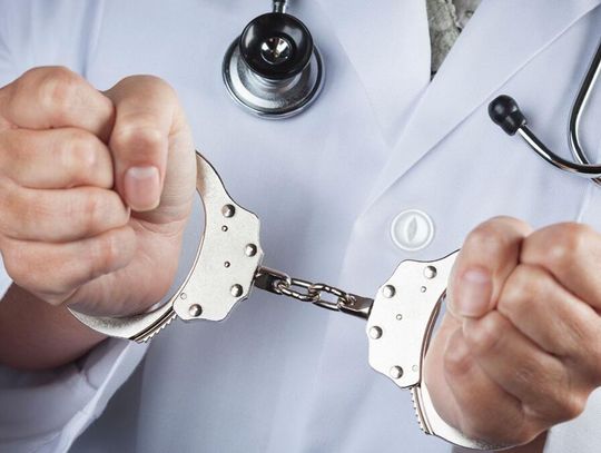 Lex szarlatan wchodzi do gry. Znachorzy mogą zapłacić nawet 1 mln zł