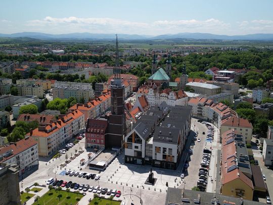 Marszałek Buła nie wyciągnie ręki. PiS weźmie powiat i gminę?