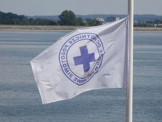 Niebezpieczne popołudnie na jeziorze. WOPR interweniował trzykrotnie
