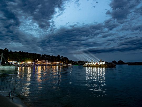 Nowa restauracja, wodny plac zabaw i scena na wodzie. Nowy pomysły AKWA Mariny!