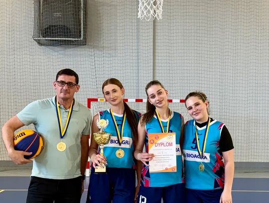 Nyskie drużyny zdominowały finał wojewódzki! Carolinum ze złotem, „Rolnik” ze srebrem