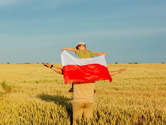 Politycy pokochali nowe święta. Kalendarz puchnie. Ministerstwo mówi: dość