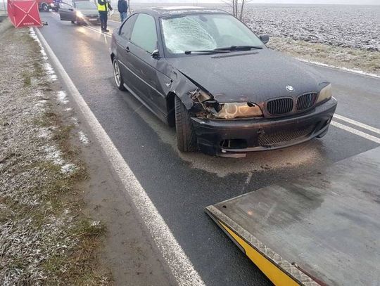 Śmiertelny wypadek na drodze do Białej Nyskiej. Kierowca BMW potrącił rowerzystę