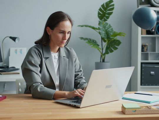 Sprawdź, jak znaleźć dobrą pracę w Opolu i wybrać branżę z przyszłością