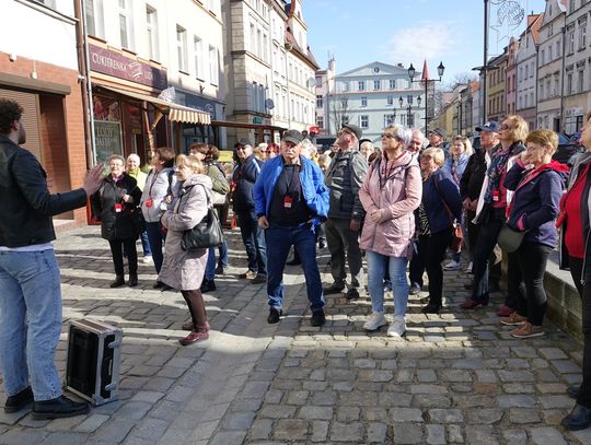 Starostwo zorganizowało spacer dla seniorów