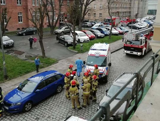 Tragedia na Marcinkowskiego. Nie żyje mężczyzna