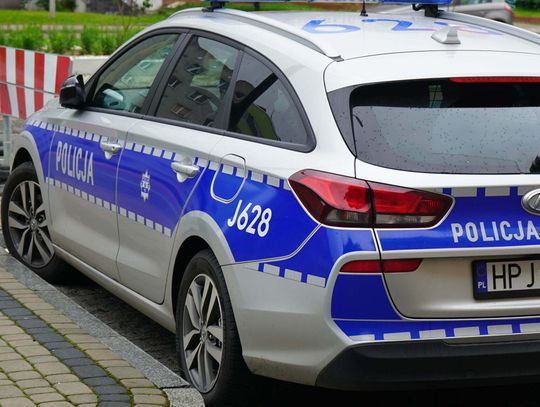 Uciekł z miejsca wypadku. Policja prosi o pomoc