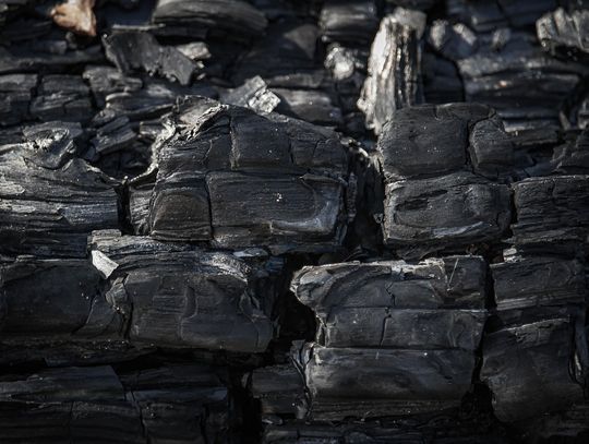 Uwaga na oszustów przy zakupie opału! Mieszkaniec powiatu nyskiego stracił blisko 3 tysiące złotych