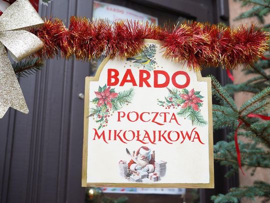 W Bardzie ruszyła świąteczna poczta! Listy do Mikołaja można wrzucać na Placu Wolności