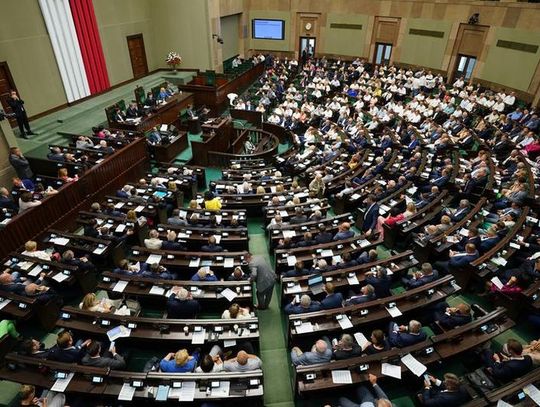 WOŚP gra po raz 34. Wylicytuj wyjątkowe zwiedzanie Parlamentu RP i nocleg w Warszawie WOŚP gra po raz 34. Wylicytuj wyjątkowe zwiedzanie Parlamentu RP i nocleg w Warszawie