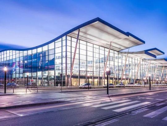 Wrocławskie lotnisko wstrzymuje loty na ponad miesiąc