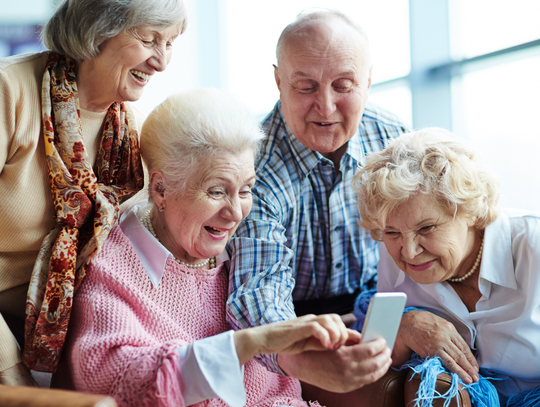 Z tym dokumentem seniorzy zapłacą mniej. Wystarczy go mieć
