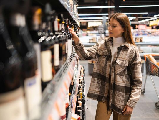 Zakaz nocnej sprzedaży alkoholu w Opolu. Nowe przepisy już obowiązują Zakaz nocnej sprzedaży alkoholu w Opolu. Nowe przepisy już obowiązują