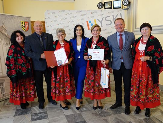 Zarząd Powiatu Nyskiego nagrodził Koła Gospodyń Wiejskich