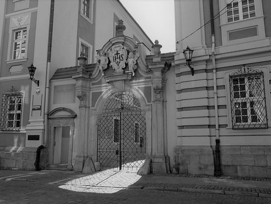 Zmarł nauczyciel Carolinum