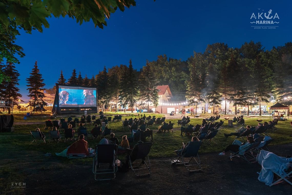 Będzie nocne kino plenerowe nad jeziorem!