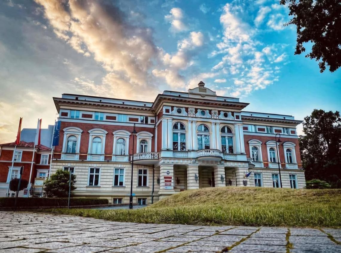 Bezpłatna pomoc prawna dla mieszkańców powiatu nyskiego. Sprawdź, jak umówić wizytę Bezpłatna pomoc prawna dla mieszkańców powiatu nyskiego. Sprawdź, jak umówić wizytę