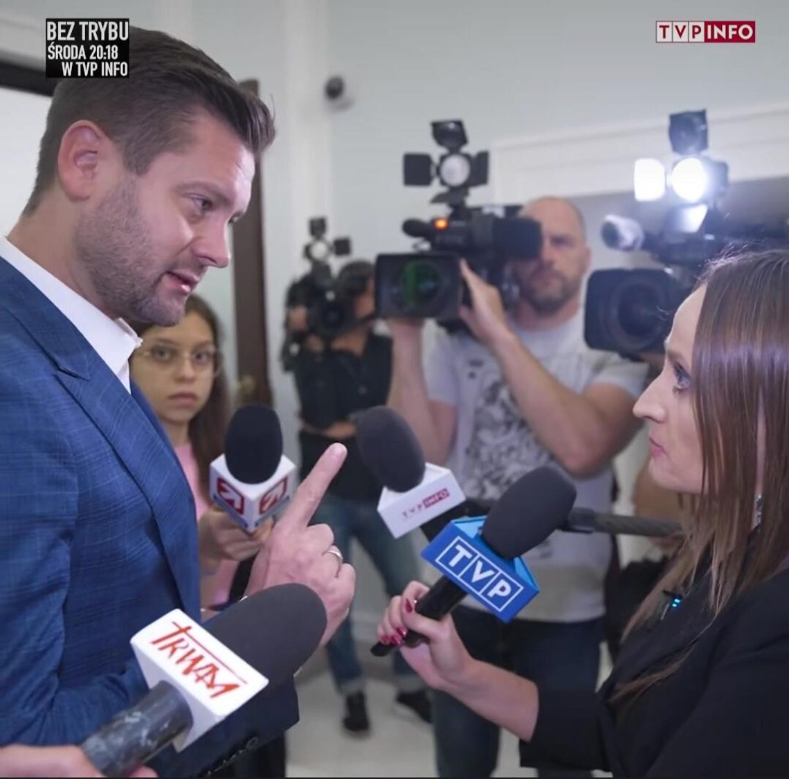 "Czy pani ma mózg?” – poseł z Opolszczyzny Kamil Bortniczuk w ostrym starciu z dziennikarką TVP "Czy pani ma mózg?” – poseł z Opolszczyzny Kamil Bortniczuk w ostrym starciu z dziennikarką TVP