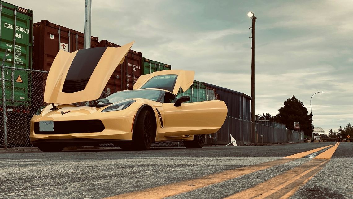 Jak działają amerykańskie platformy sprzedaży pojazdów?