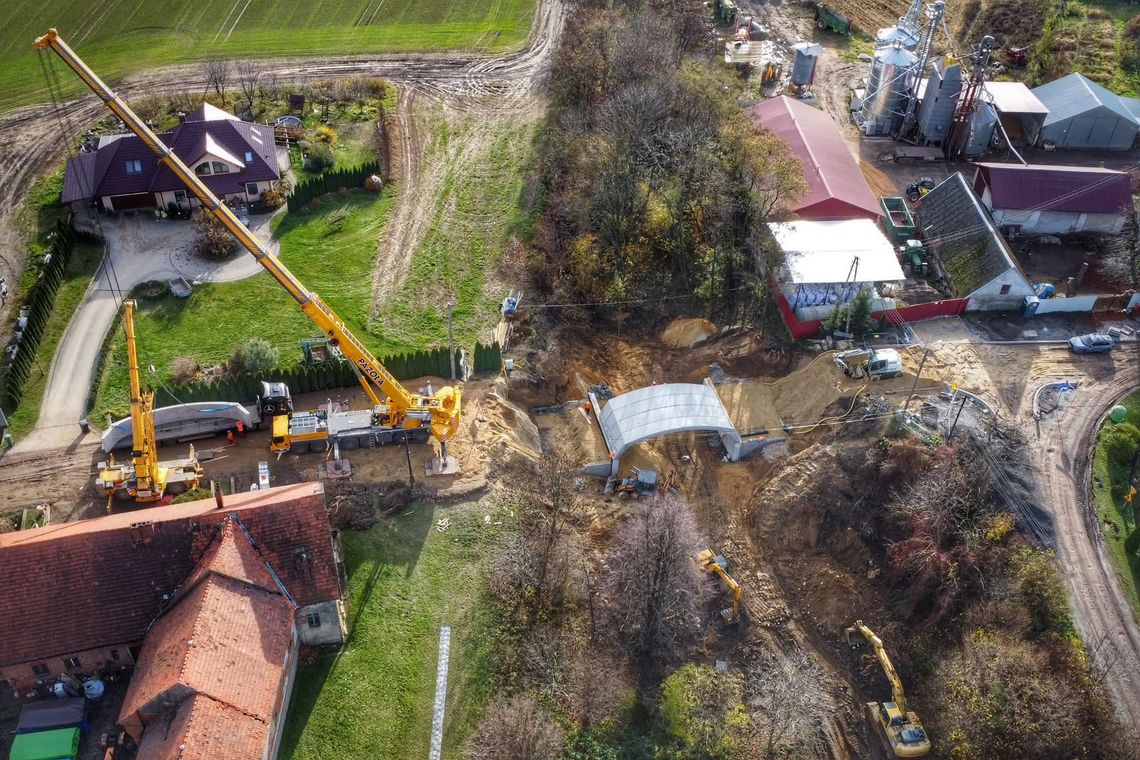 Karłowice Małe z nowym wiaduktem. Inwestycja Powiatu Nyskiego na finiszu