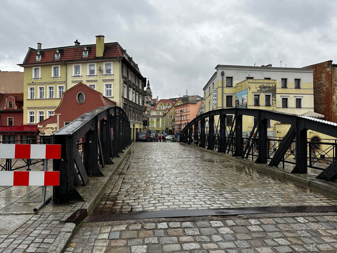 Kłodzko odwołuje remont Mostu Żelaznego Kłodzko odwołuje remont Mostu Żelaznego