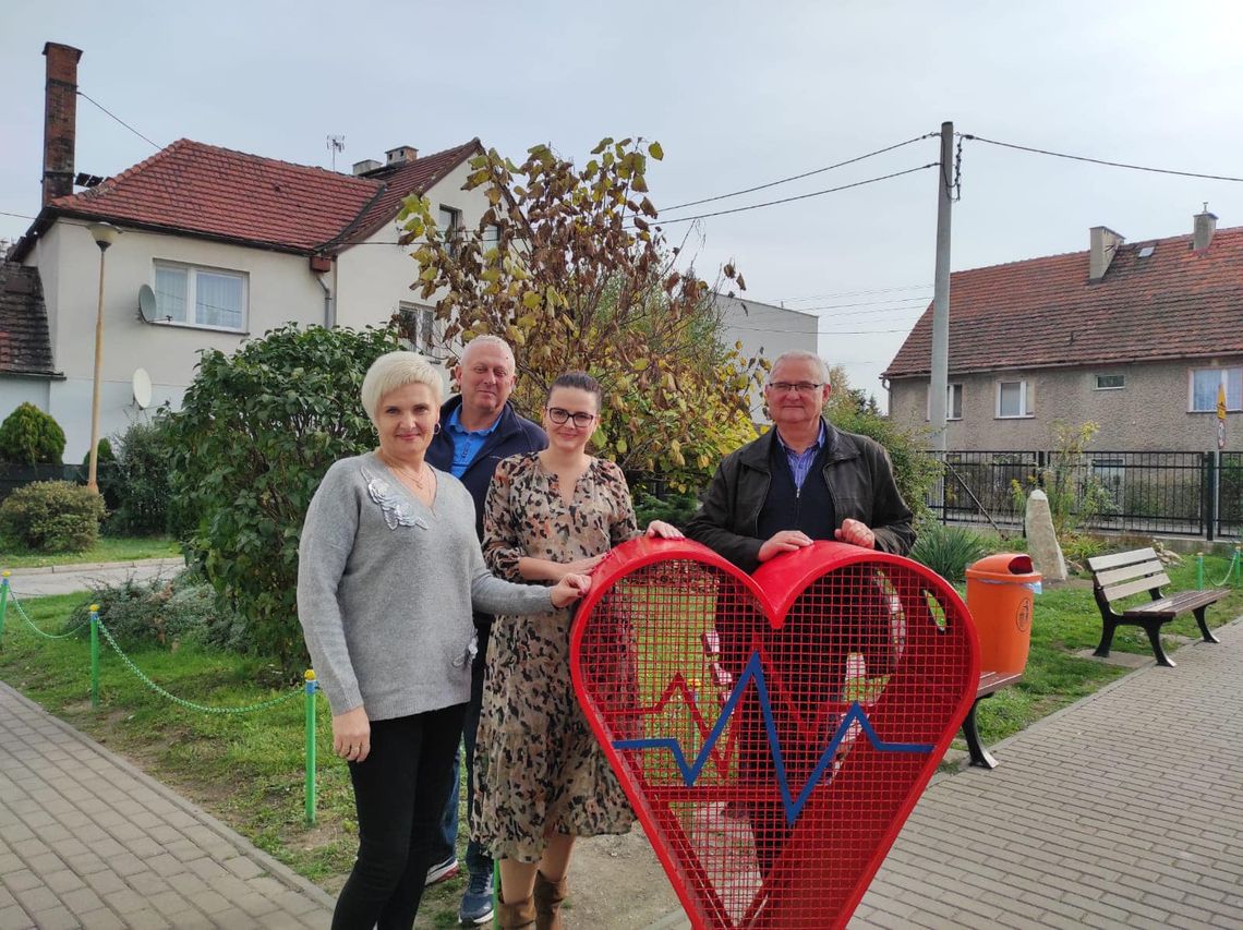 Kolejne serce na nakrętki. Tym razem w SP 3 w Nysie
