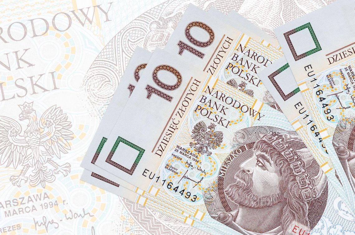 Koniec z corocznym wnioskiem o 800 plus. ZUS zrobi to za rodziców