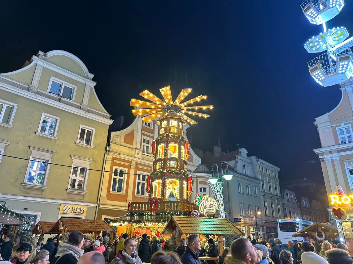 Magia świąt w Opolu. Co znajdziemy na jarmarku? Magia świąt w Opolu. Co znajdziemy na jarmarku?