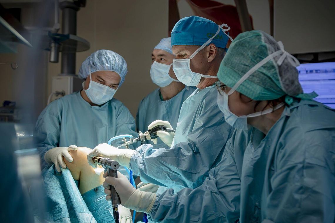 Najlepsi ortopedzi z Europy będą szkolić w Opolu. To pierwsza liga w leczeniu barków i łokci