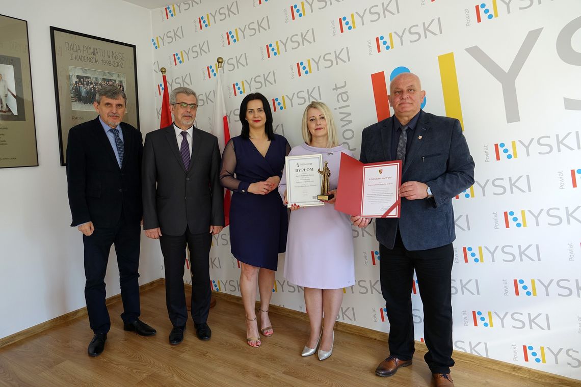 Nauczycielka roku nagrodzona przez Zarząd Powiatu