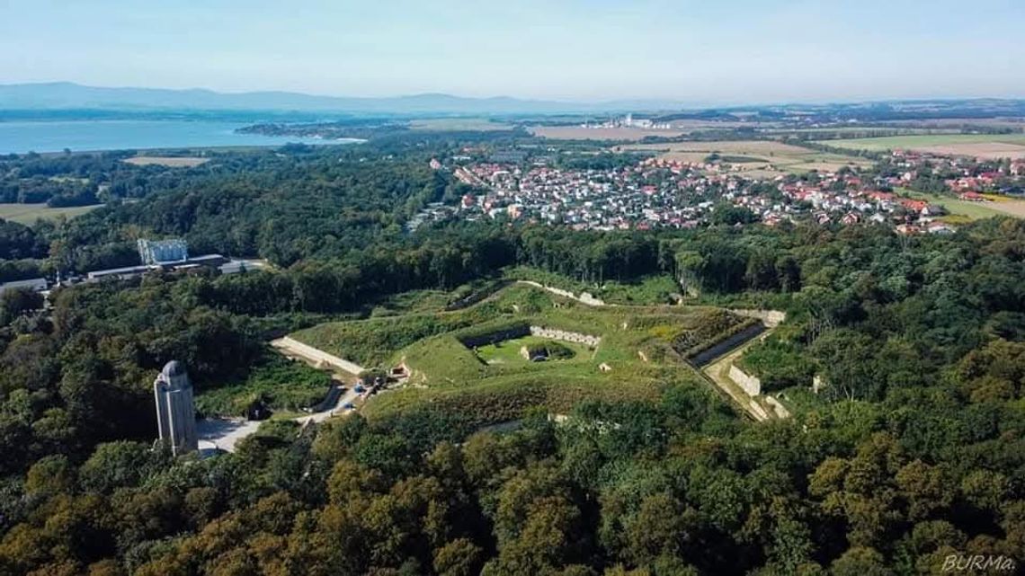 Noc pełna tajemnic w Forcie Prusy – wyjątkowe zwiedzanie w listopadzie i grudniu