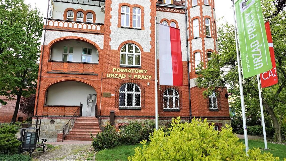 Nyski pośredniak LIDEREM AKTYWIZACJI OSÓB MŁODYCH 2023!