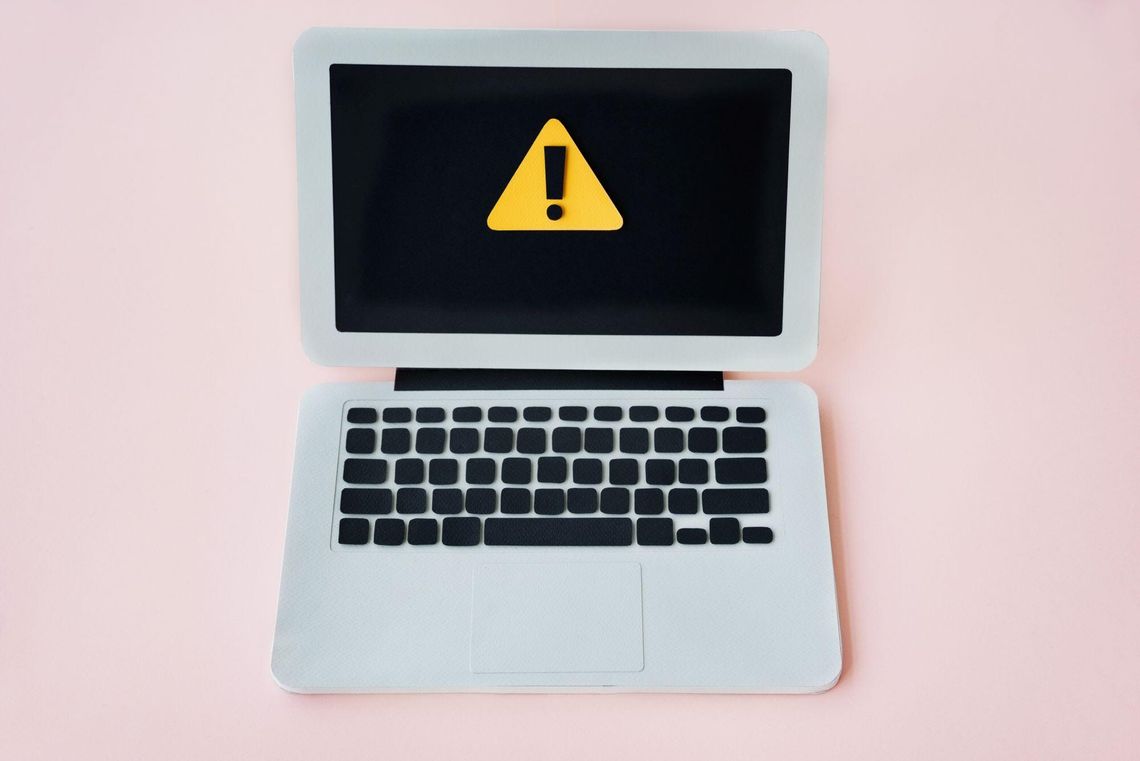 Ofiary manipulacji? Co piąty Polak nie sprawdza informacji