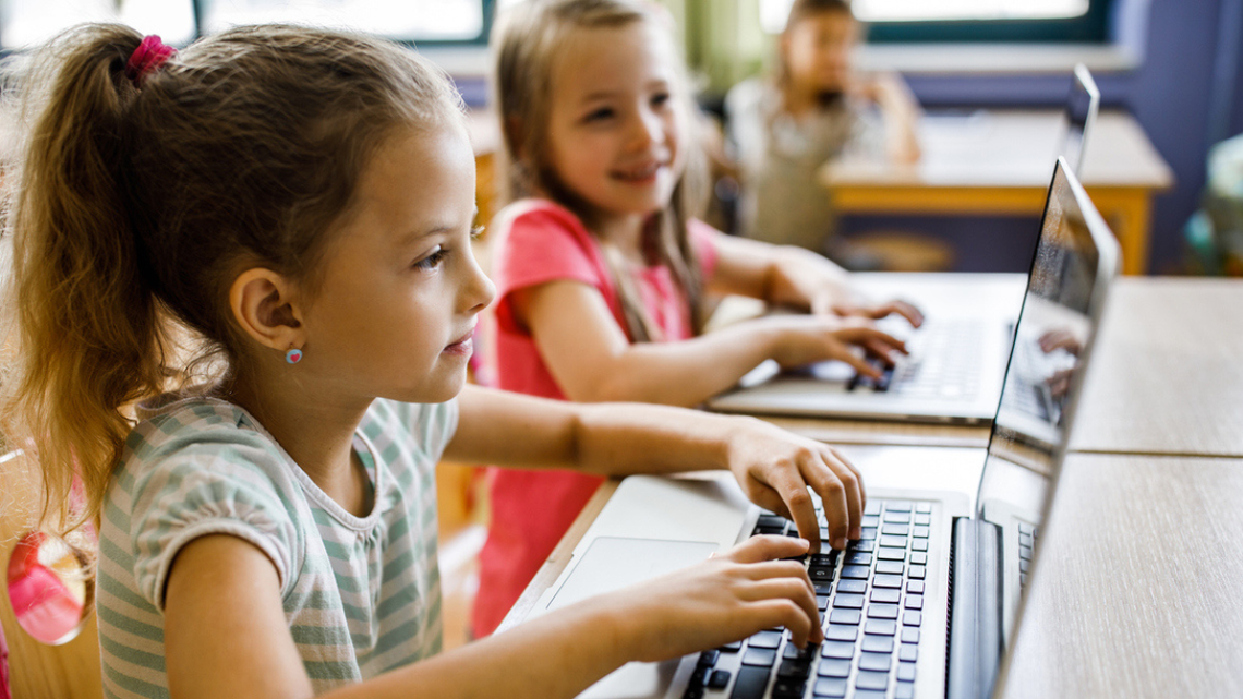 Olbrzymie pieniądze na cyfryzację. To zmieni polską szkołę Olbrzymie pieniądze na cyfryzację. To zmieni polską szkołę