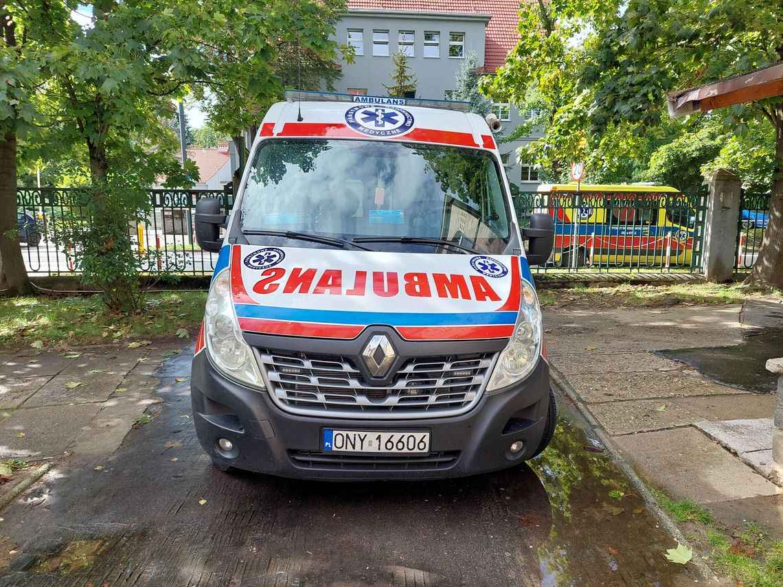 Otmuchów ma zyskać dodatkową karetkę, Paczków utrzyma swój zespół