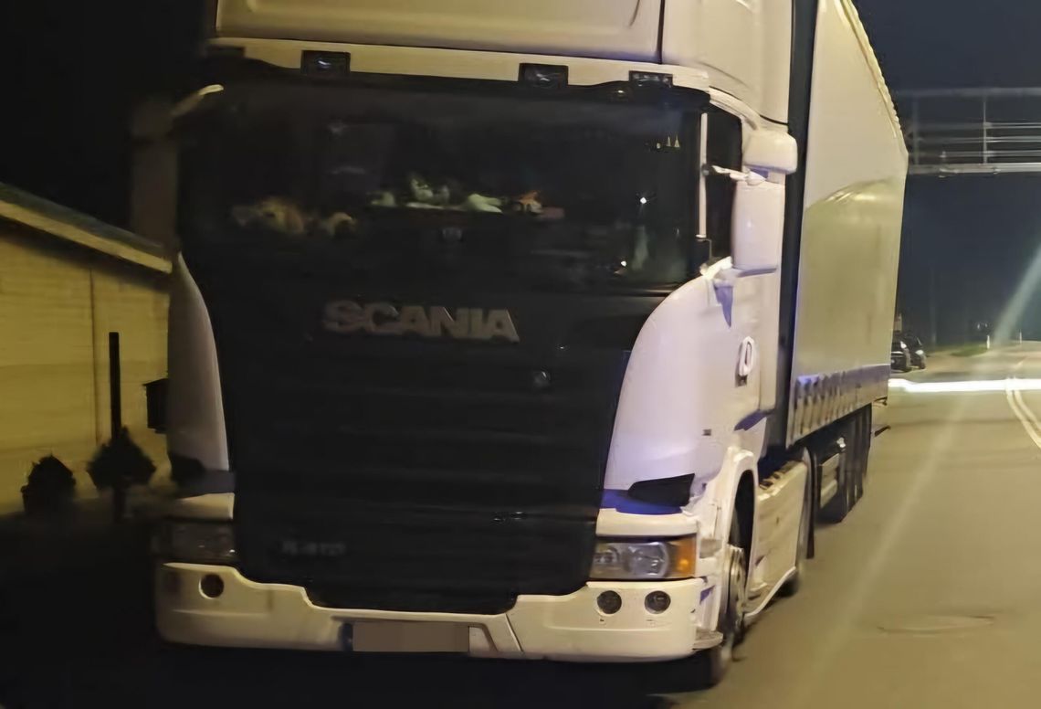 Pijany kierowca ciężarówki zatrzymany w ostatniej chwili. Czujność mieszkańca zapobiegła tragedii