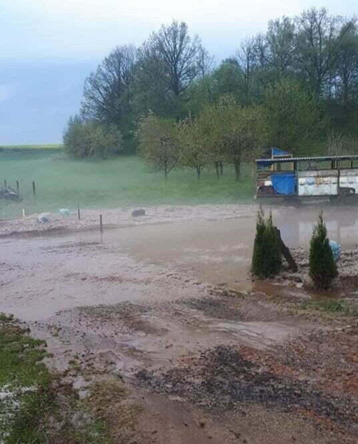 Podtopienia w regionie. Dziś kolejna niespokojna noc