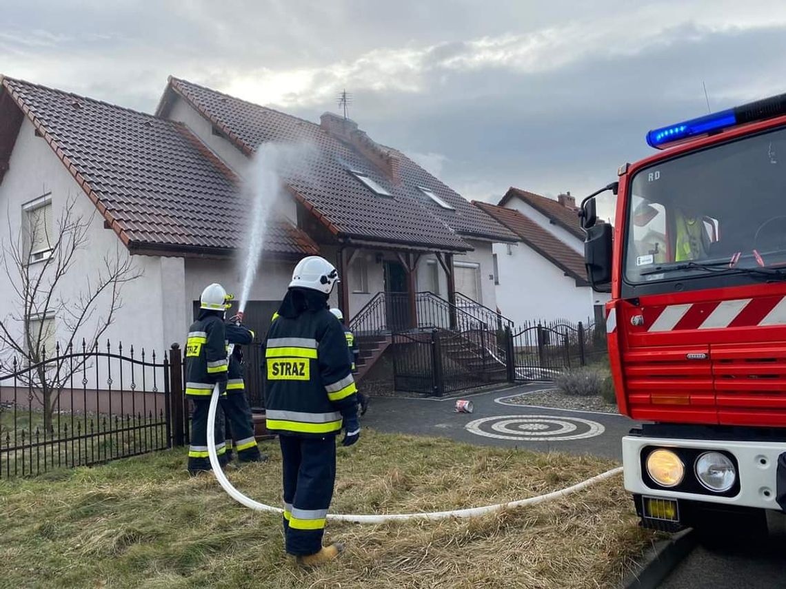 Pożar w budynku jednorodzinnym w Otmuchowie