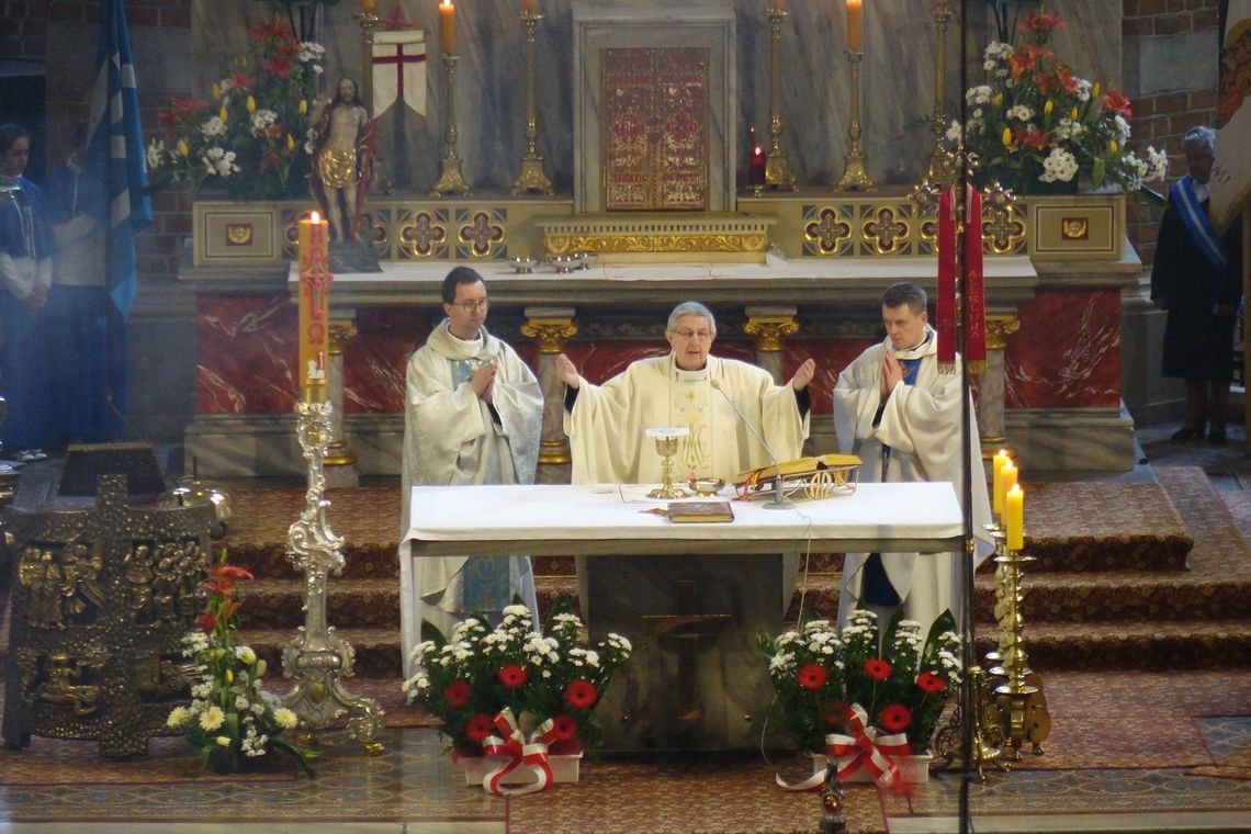 Pożegnanie prałata Mikołaja Mroza po 35 latach posługi